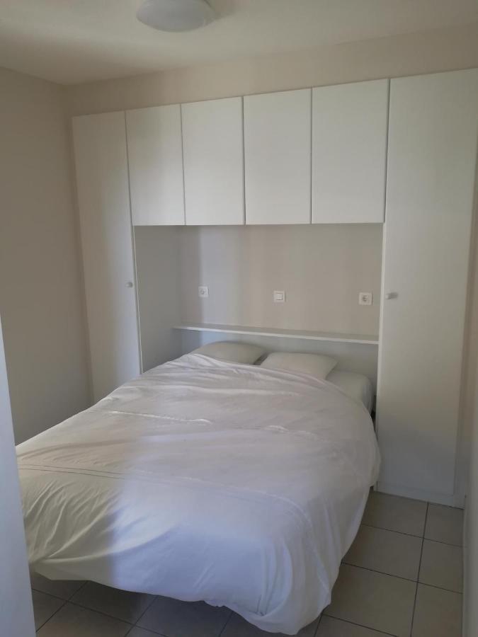 Bella Plaza Apartment เดอปาน ภายนอก รูปภาพ